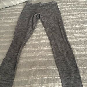 Lululemon grey full length leggings size 4